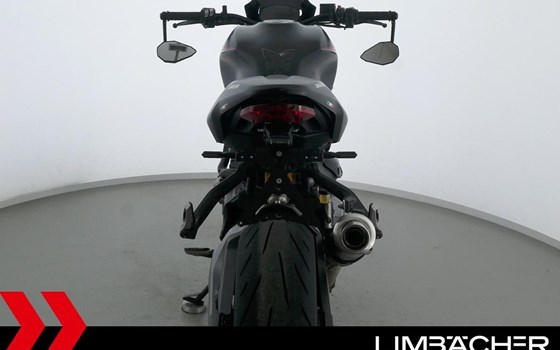 Gebrauchtmotorrad Ducati Monster 821 Stealth - Bild 16