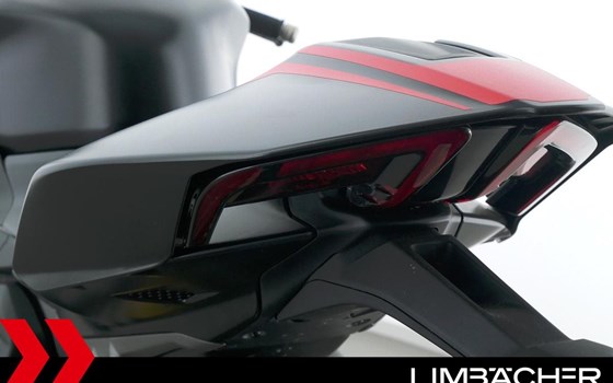 Neufahrzeug Ducati Panigale V4 - Bild 17