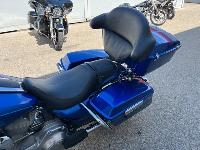 Harley-Davidson Electra Glide FLH (blau) - Bild 12