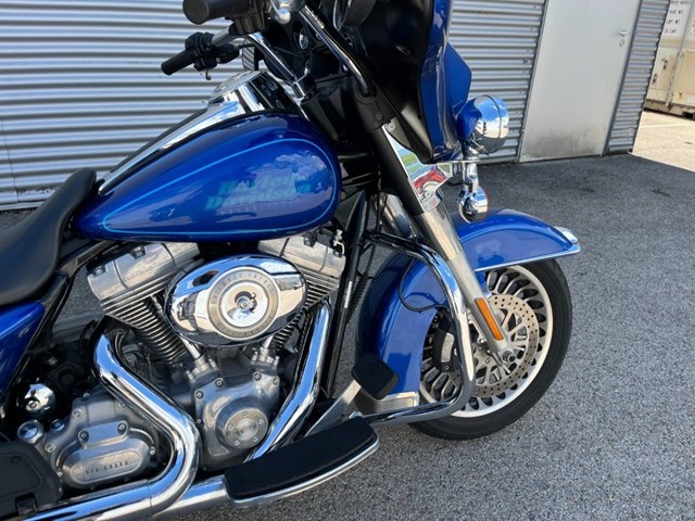 Harley-Davidson Electra Glide FLH (blau) - Bild 5
