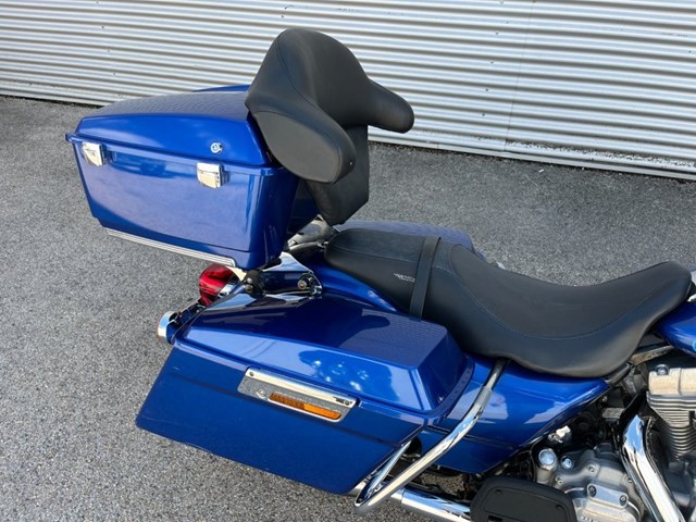 Harley-Davidson Electra Glide FLH (blau) - Bild 8