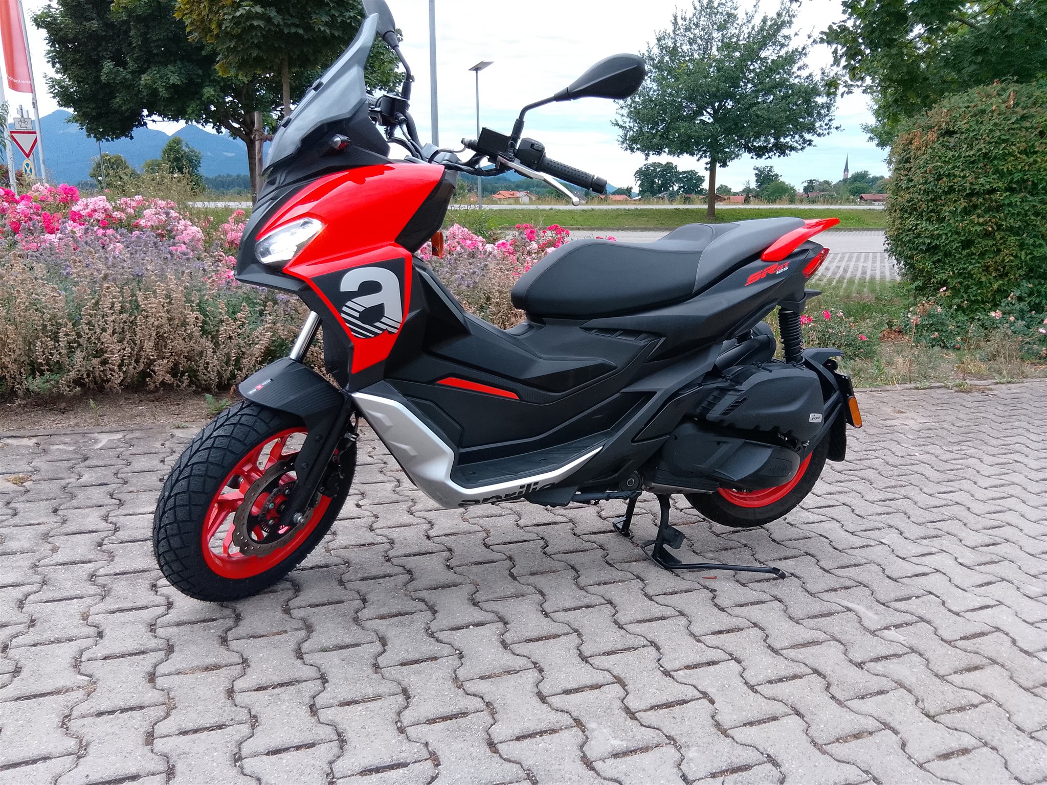 Aprilia SR GT 125