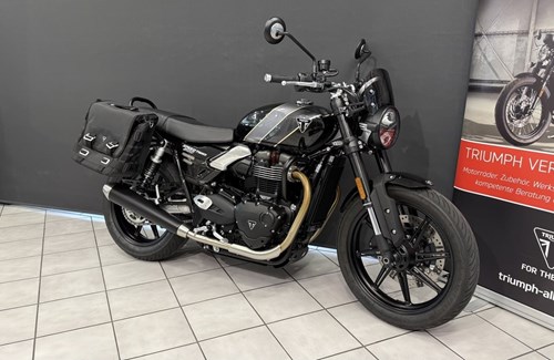 Gebrauchtmotorrad Triumph Speed Twin 900