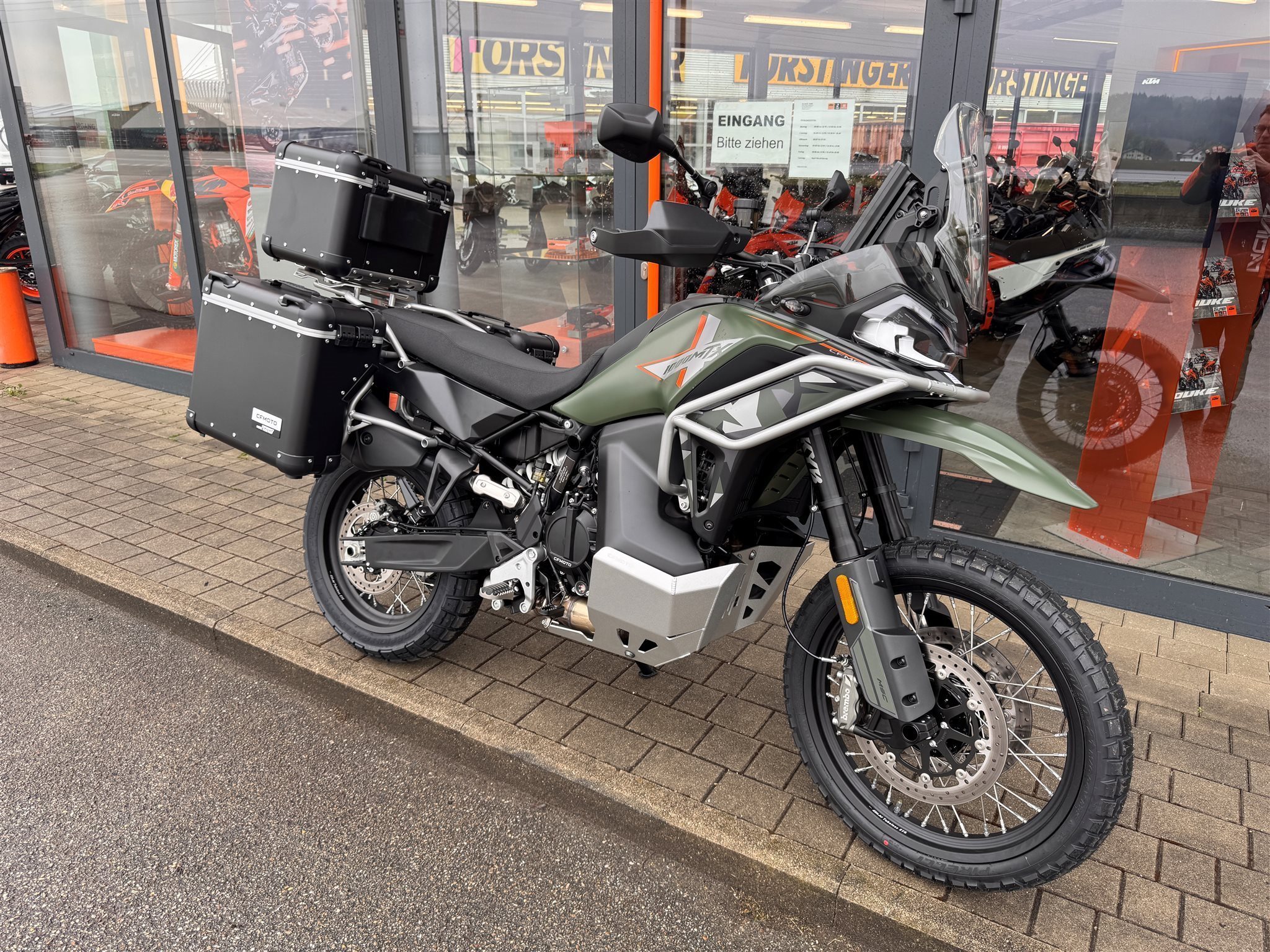 CFMOTO 1000MT-X