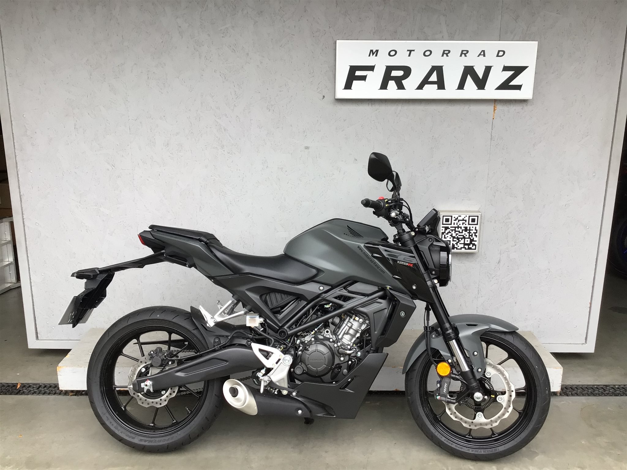 Honda CB125R