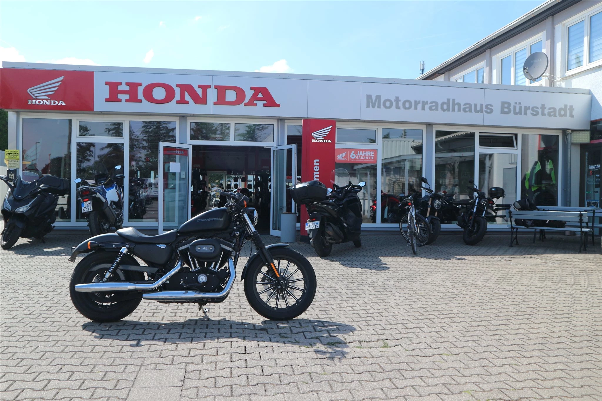 Harley-Davidson Sportster XL 883 N Iron