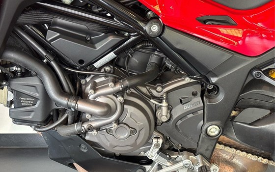 Gebrauchtmotorrad Ducati Multistrada V2 S - Bild 12