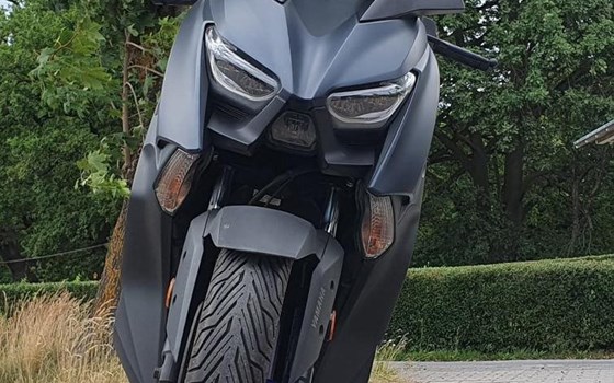 Gebrauchtmotorrad Yamaha XMAX 125 - Bild 3