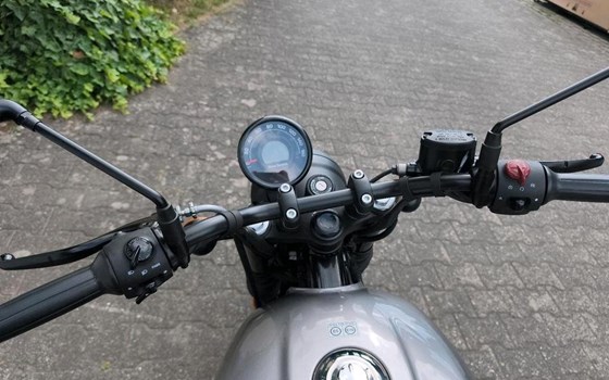 Gebrauchtmotorrad Royal Enfield HNTR 350 - Bild 9