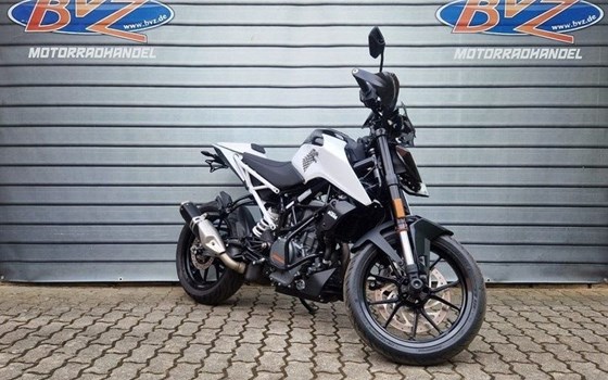 Gebrauchtmotorrad KTM 390 Duke - Bild 2