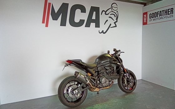 Gebrauchtmotorrad Ducati Monster + - Bild 2