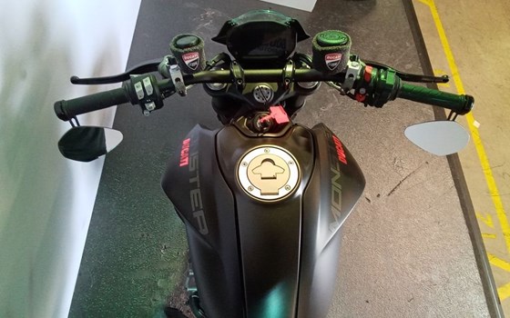 Gebrauchtmotorrad Ducati Monster + - Bild 4
