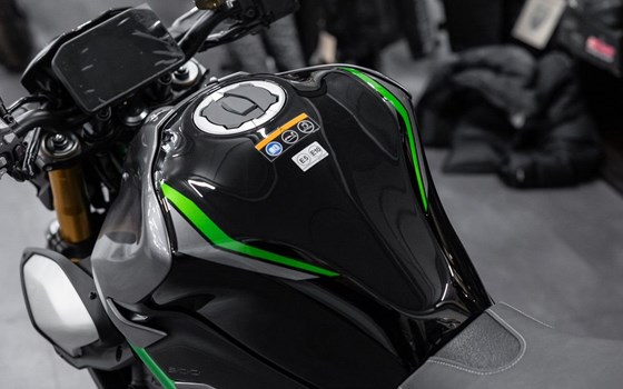Neufahrzeug Kawasaki Z900 SE - Bild 11