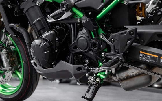 Neufahrzeug Kawasaki Z900 SE - Bild 17