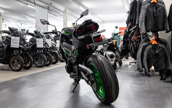 Neufahrzeug Kawasaki Z900 SE - Bild 5