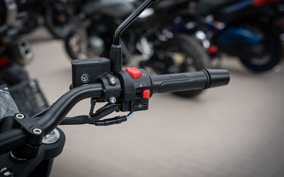 Neufahrzeug Benelli BN 125 - Bild 10