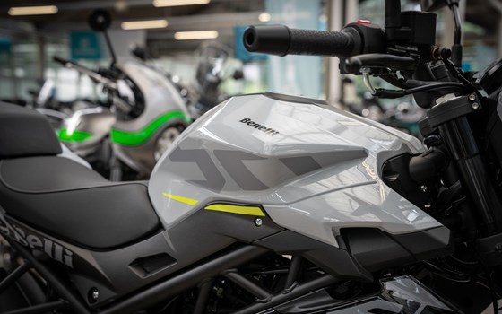 Neufahrzeug Benelli BN 125 - Bild 19