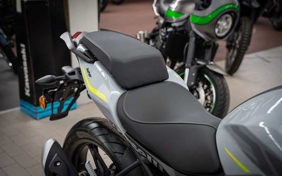Neufahrzeug Benelli BN 125 - Bild 9