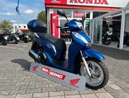 Honda SH300i