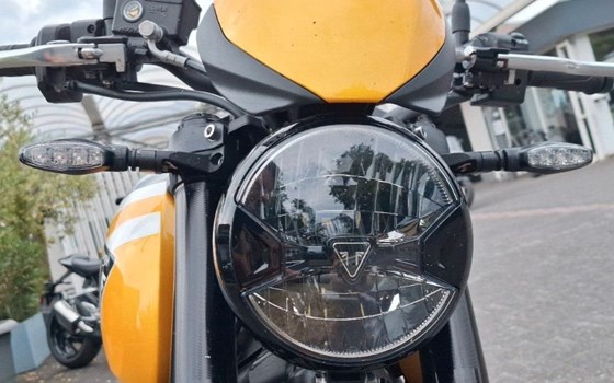 Gebrauchtmotorrad Triumph Trident 660 - Bild 6
