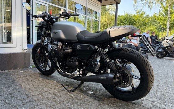 Gebrauchtmotorrad Moto Guzzi V7 Stone - Bild 5
