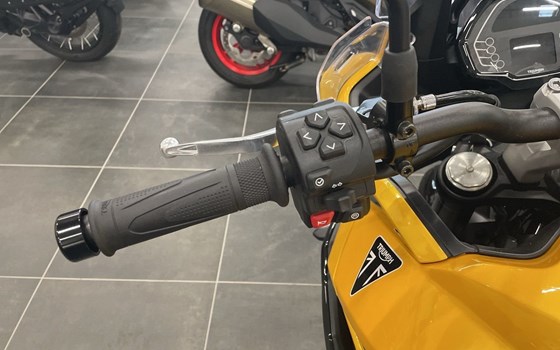 Gebrauchtmotorrad Triumph Tiger Sport 800 - Bild 6