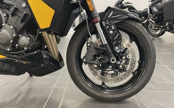 Gebrauchtmotorrad Triumph Tiger Sport 800 - Bild 7