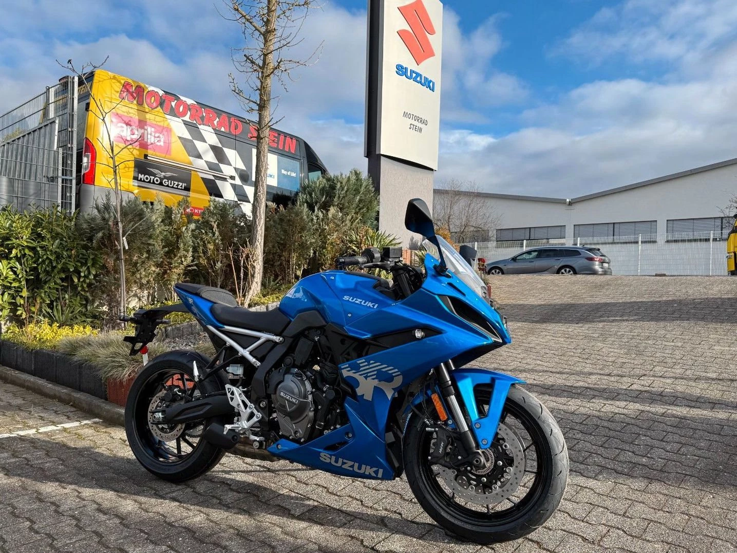 Suzuki GSX-8R