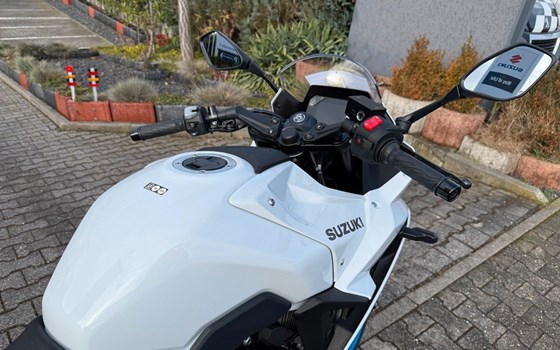 Neufahrzeug Suzuki GSX-8R - Bild 10