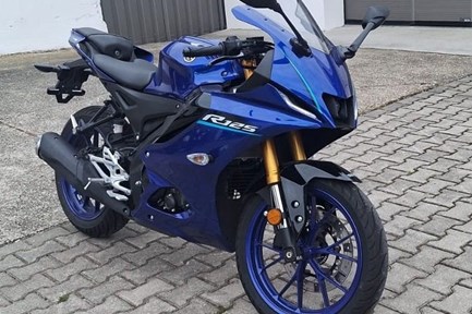 Yamaha R125