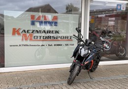 Neumotorrad KTM 390 Duke