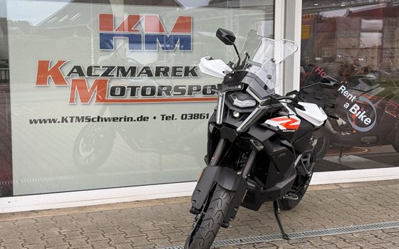 Neufahrzeug KTM 1390 Super Adventure S - Bild 15
