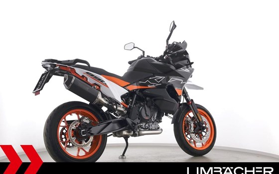 Gebrauchtmotorrad KTM 890 SMT - Bild 9