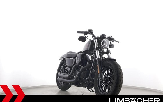 Gebrauchtmotorrad Harley-Davidson Sportster XL 1200X Forty-Eight - Bild 2