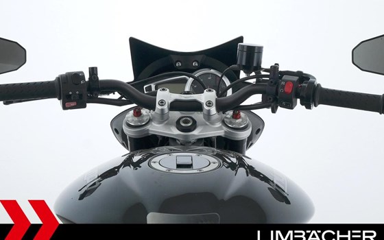Gebrauchtmotorrad Triumph Street Triple 675 R - Bild 13