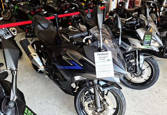 Kawasaki Ninja 500 SE