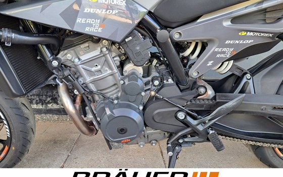 Gebrauchtmotorrad KTM 790 Duke L - Bild 11