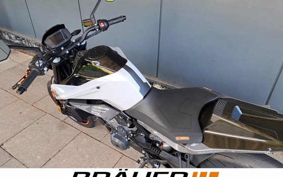 Gebrauchtmotorrad KTM 790 Duke L - Bild 14