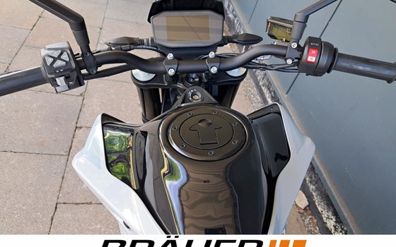 Gebrauchtmotorrad KTM 790 Duke L - Bild 15
