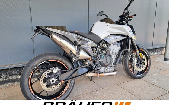 Gebrauchtmotorrad KTM 790 Duke L - Bild 6