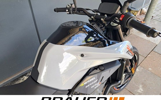 Gebrauchtmotorrad KTM 790 Duke L - Bild 7