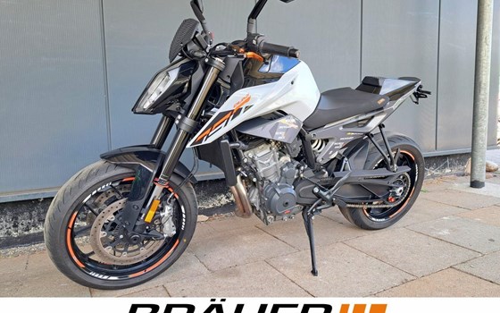 Gebrauchtmotorrad KTM 790 Duke L - Bild 9