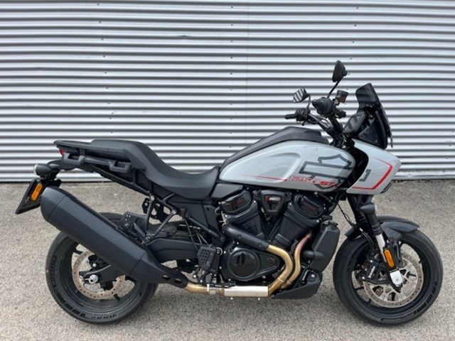 Harley-Davidson Pan America 1250 ST (grau) - Bild 2
