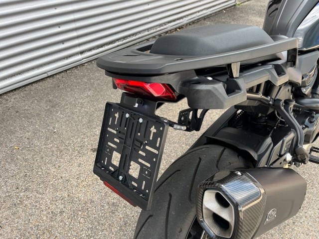 Harley-Davidson Pan America 1250 ST (schwarz) - Bild 10