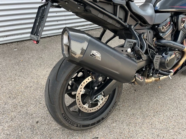 Harley-Davidson Pan America 1250 ST (schwarz) - Bild 9