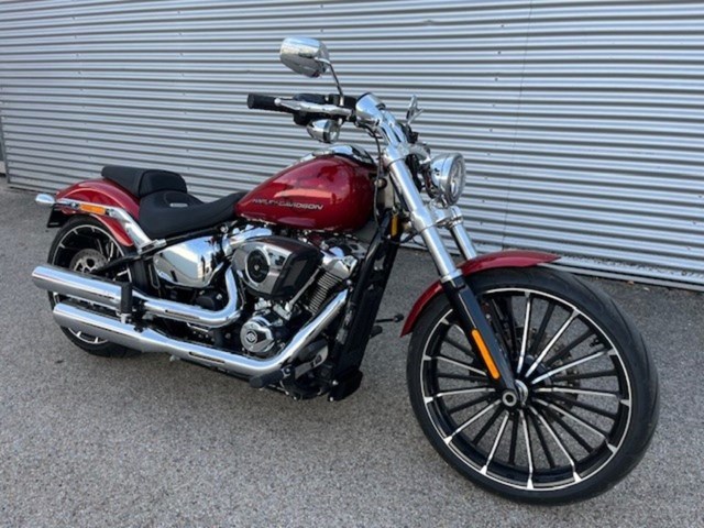 Harley-Davidson Softail Breakout 117 (rot) - Bild 4