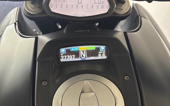 Gebrauchtmotorrad Ducati Diavel 1200 - Bild 14