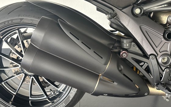Gebrauchtmotorrad Ducati Diavel 1200 - Bild 5