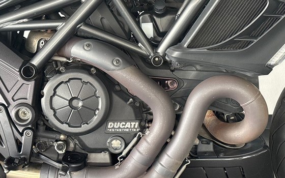 Gebrauchtmotorrad Ducati Diavel 1200 - Bild 6