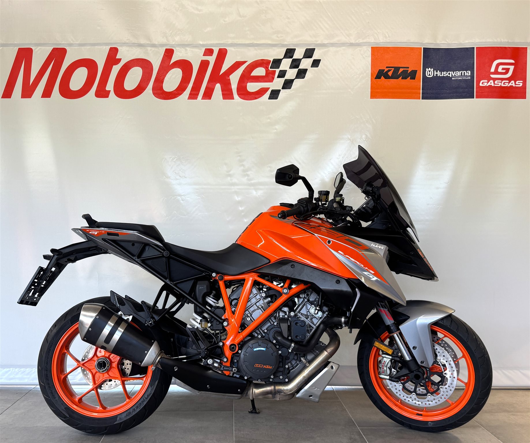 KTM 1290 Super Duke GT